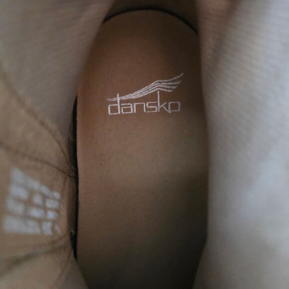 Dansko Black Nubuck Platform Ankle Boots Rivets Boho Hippie 39 - Picture 11 of 12